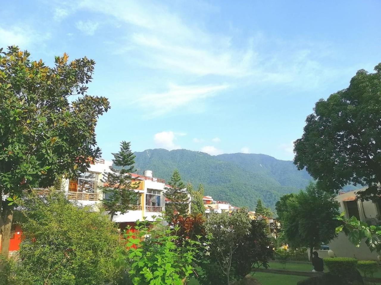 Ganga Vatika Boutique Hotel, Rishīkesh Buitenkant foto