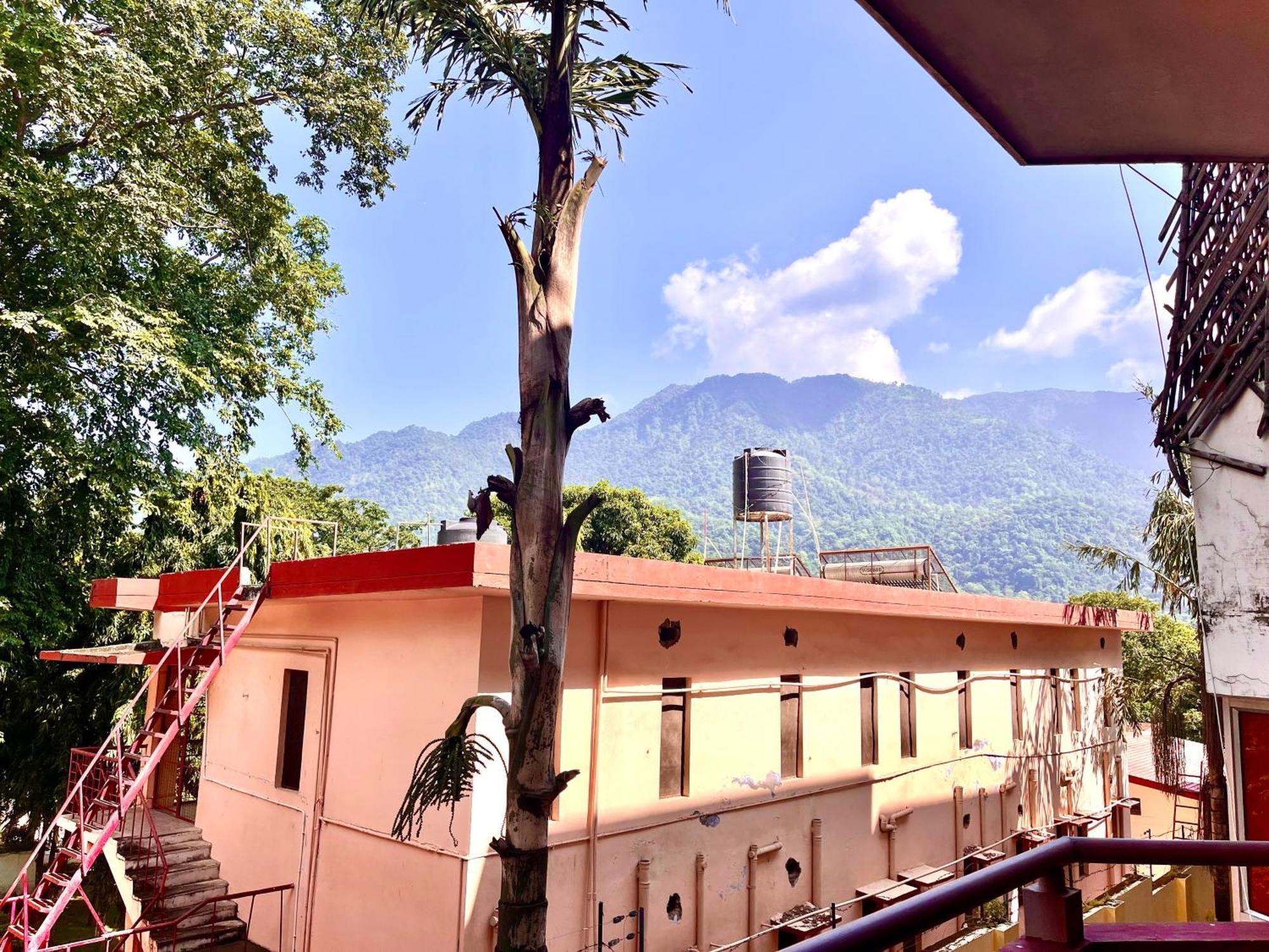 Ganga Vatika Boutique Hotel, Rishīkesh Buitenkant foto