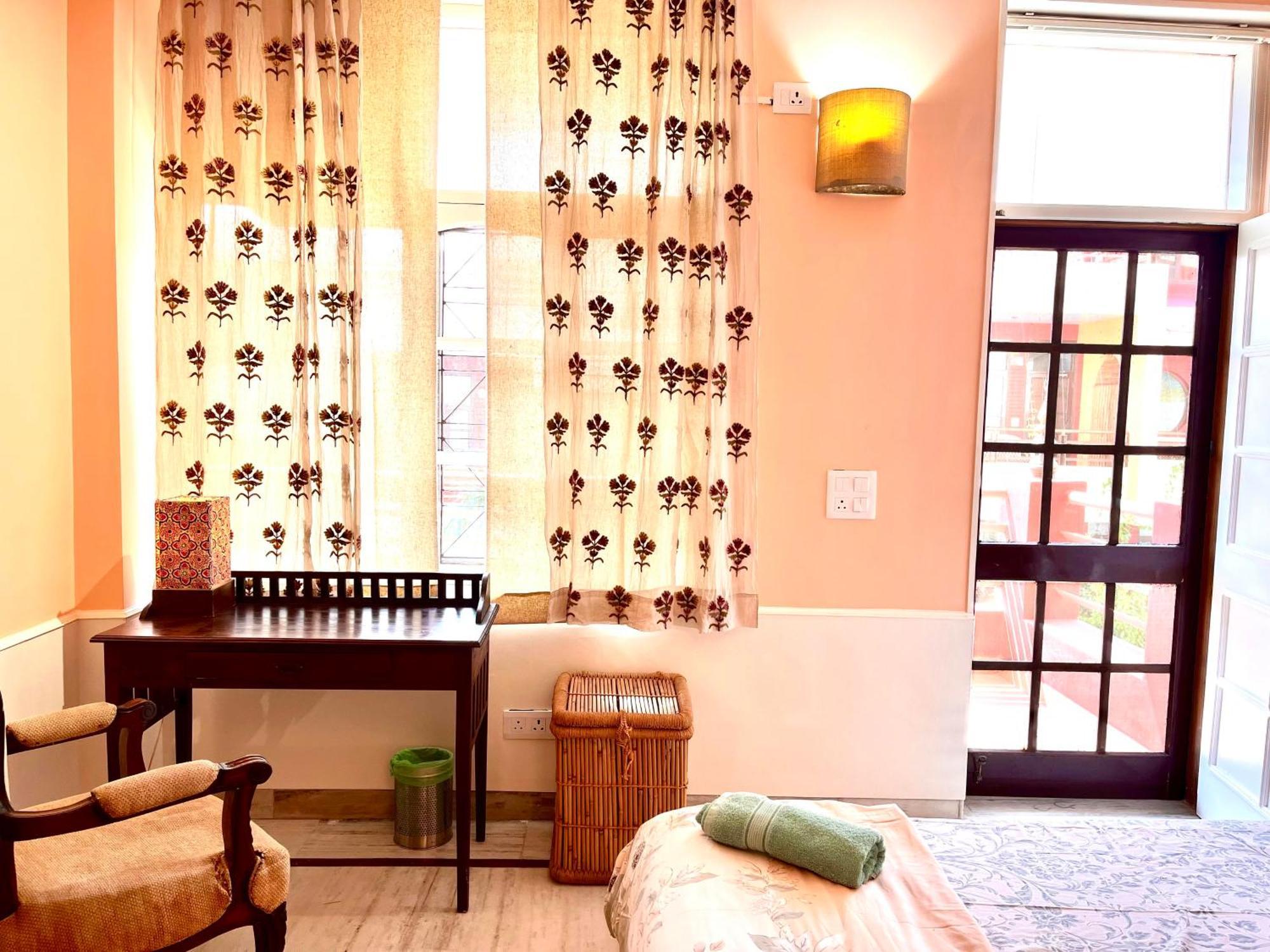 Ganga Vatika Boutique Hotel, Rishīkesh Buitenkant foto