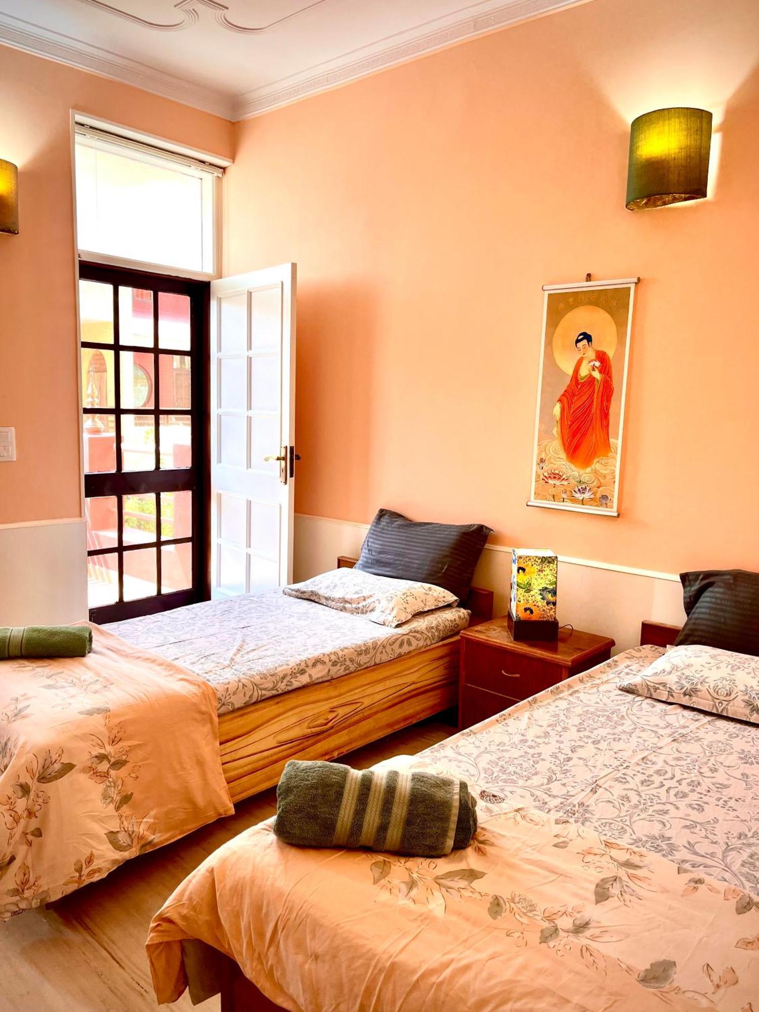 Ganga Vatika Boutique Hotel, Rishīkesh Buitenkant foto